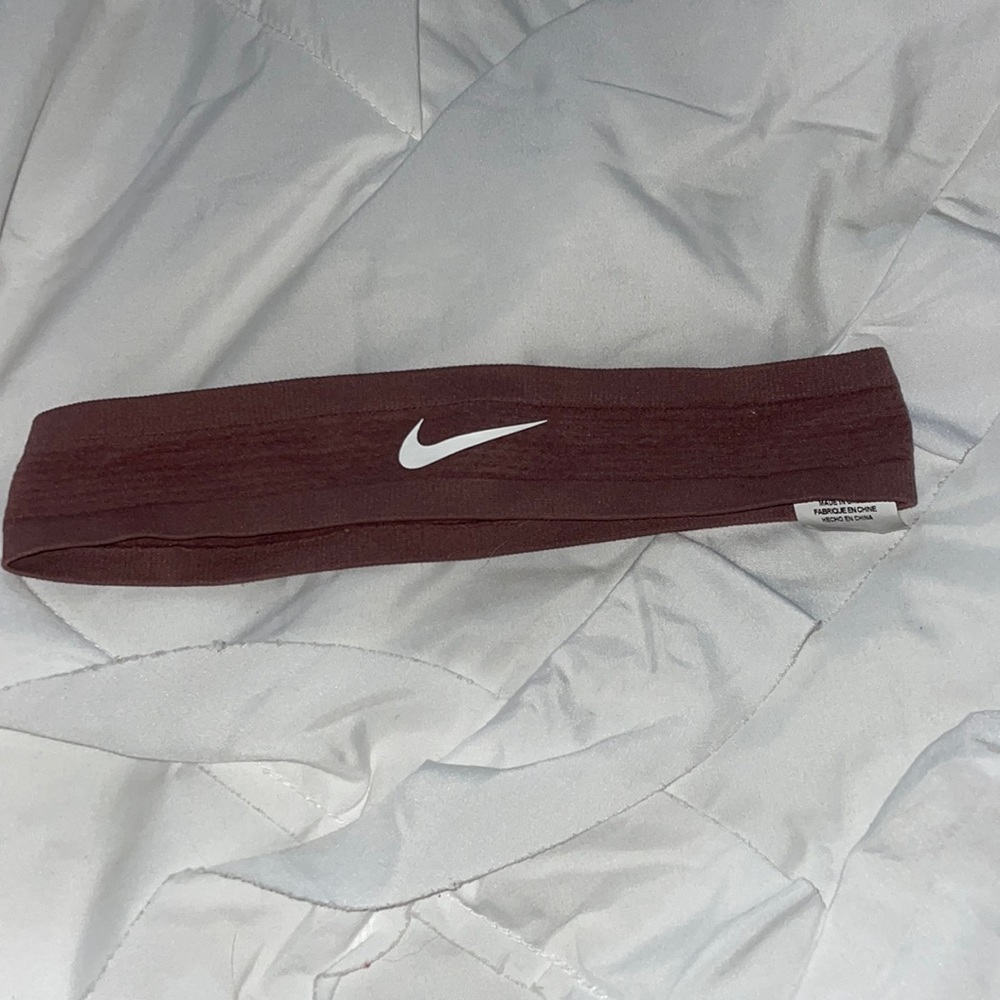 NIKE headband
